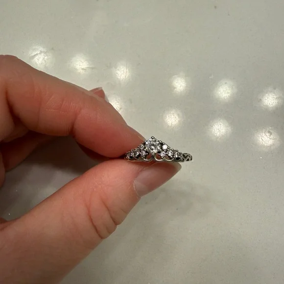 Pandora Sterling Silver Tiara Ring - Picture 1 of 5